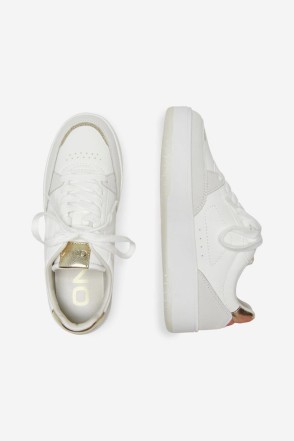 copy of ONLY ΛΕΥΚΟ SNEAKER... 2