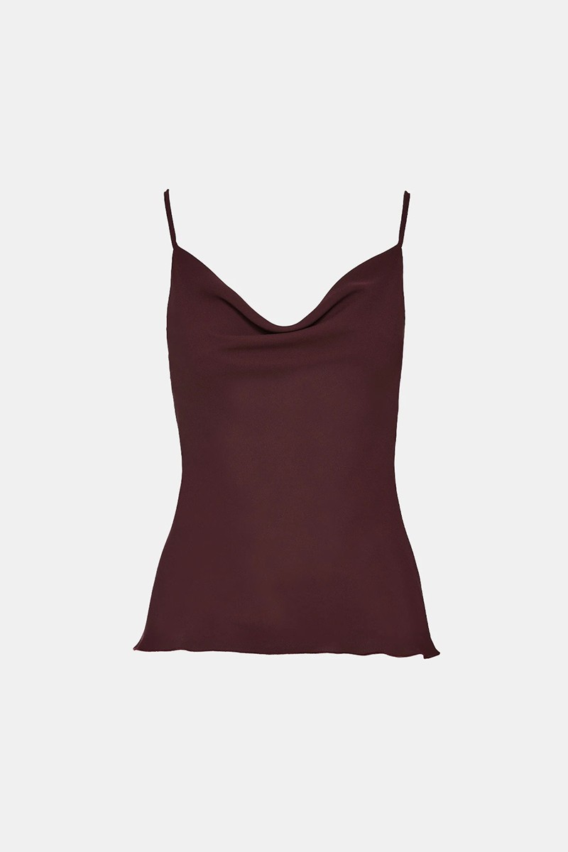 LYNNE ΜΠΛΟΥΖΑ ΝΤΡΑΠΕ