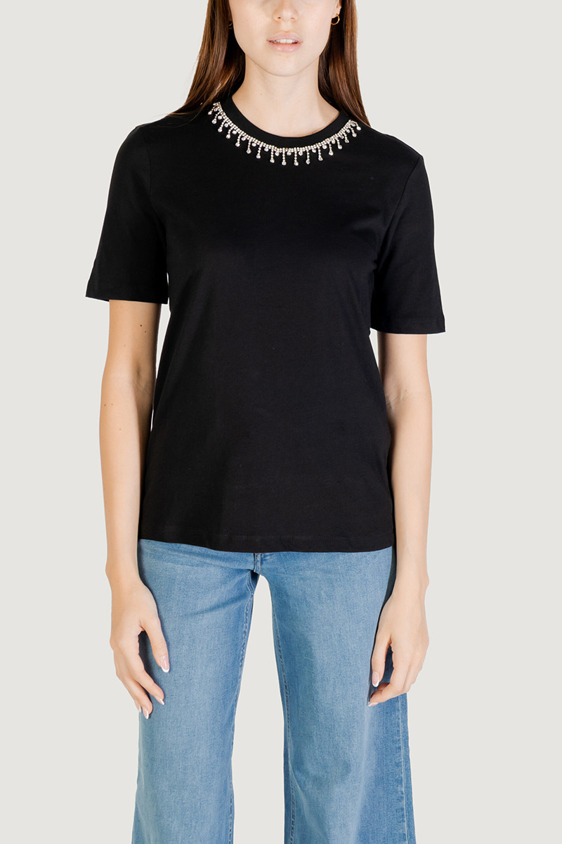 ONLY T-SHIRT ΜΕ ΣΤΡΑΣ ΣΤΗ ΛΑΙΜΟΚΟΨΗ