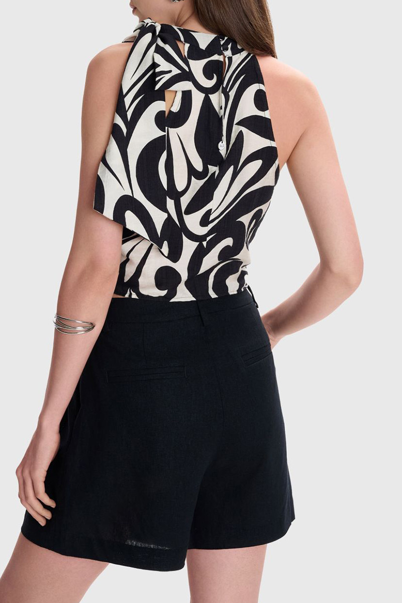 ALE ΜΕ ΔΕΣΙΜΟ ΣΤΟ ΛΑΙΜΟ - Image 2